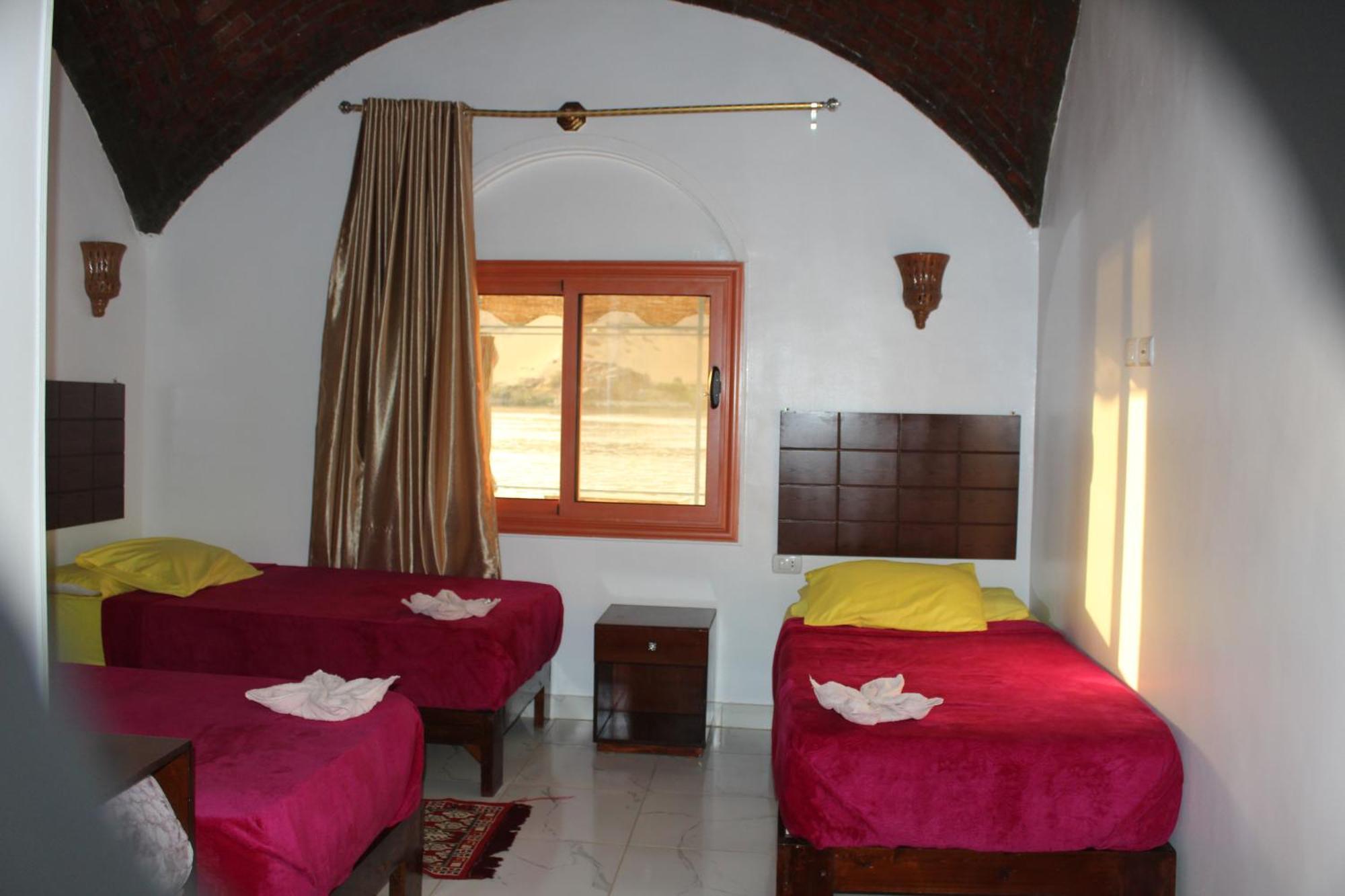 Nile View Guest House Assuan Exterior foto